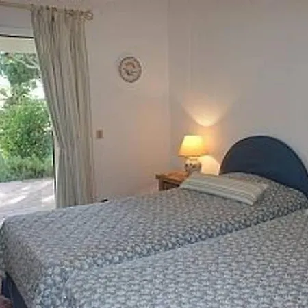 Quadradinhos 46q Located Close To The Tennis Courts And Just 100m From The Famous Restaurant *