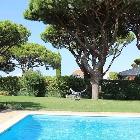 Villa Quadradinhos 46q Located Close To The Tennis Courts And Just 100m From The Famous Restaurant Vale do Lobo